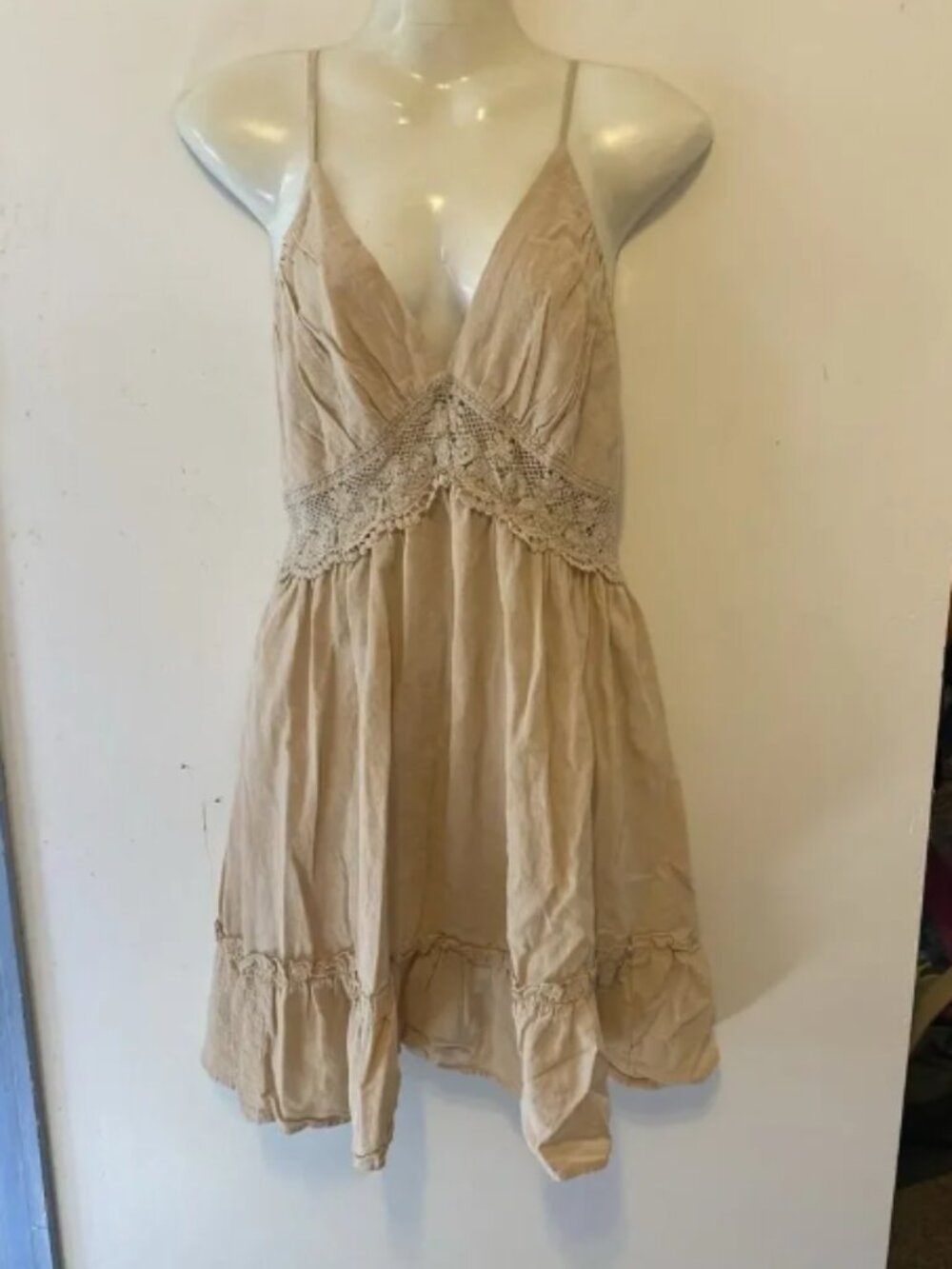 Beige Mini Tiered Babydoll Fairy Boho Women XL VNeck Strap Sleeves Sexy Romantic - Picture 2 of 3